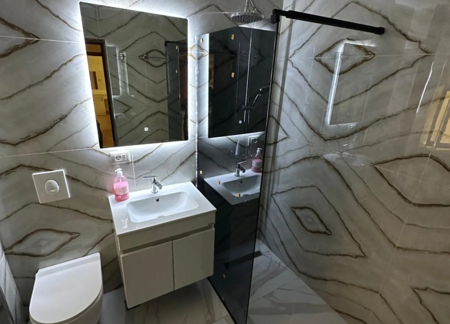Apartamentagollitirana Apartment Tirana