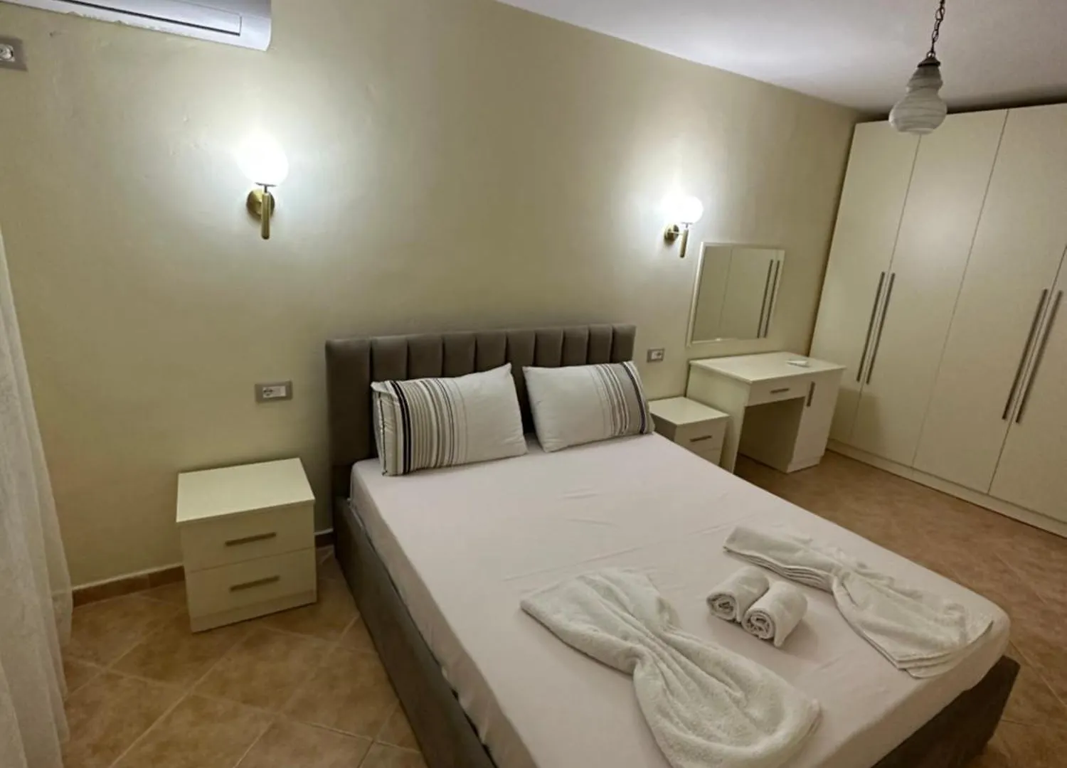Apartment Apartamentagollitirana Albania